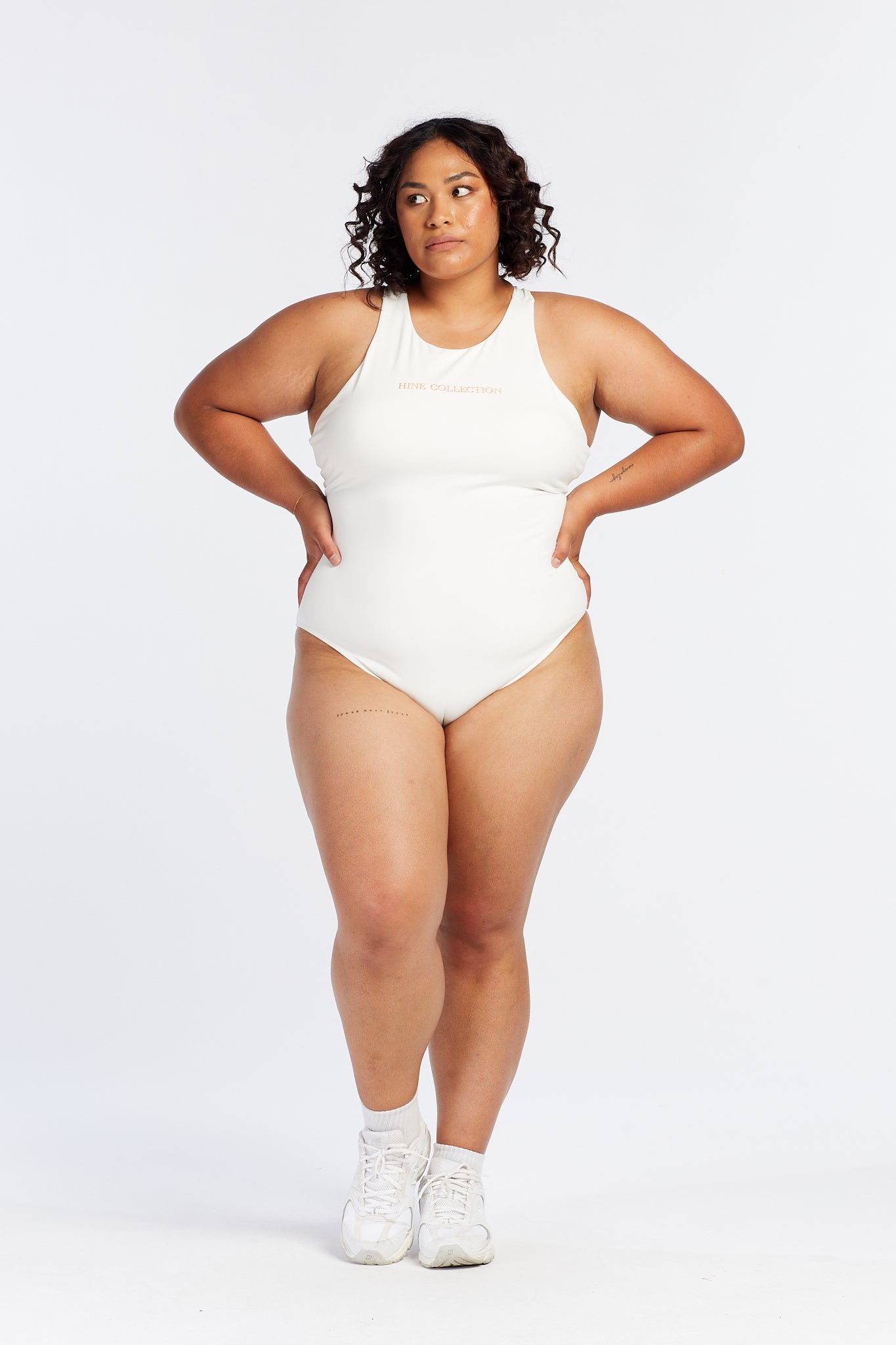 SUMMER SLEEK BODYSUIT PEARL