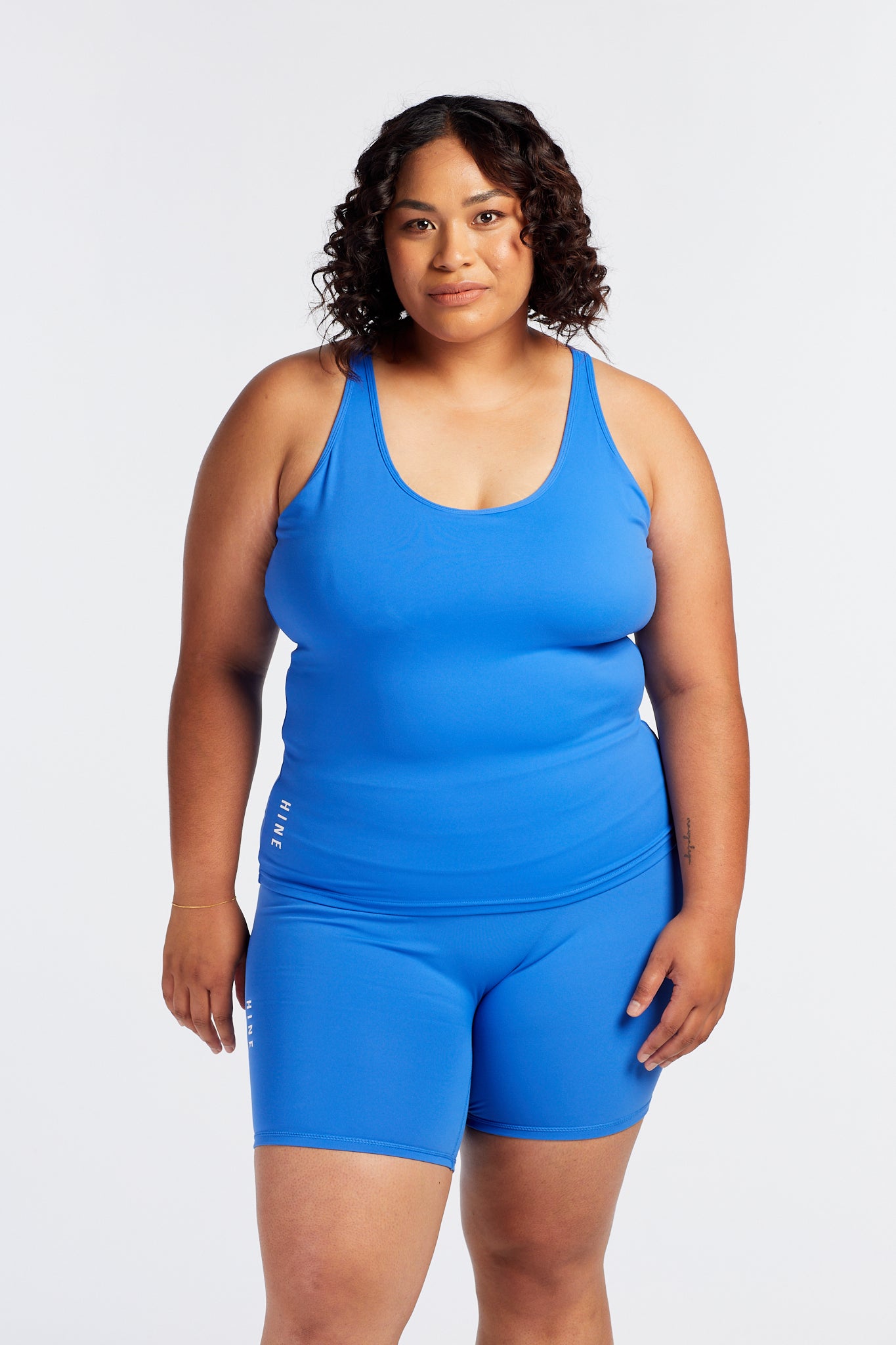 SUMMER PERFORMANCE SINGLET MOANA