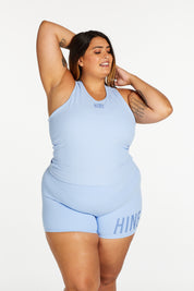 SUMMER STAPLE MID SHORT SKY BLUE