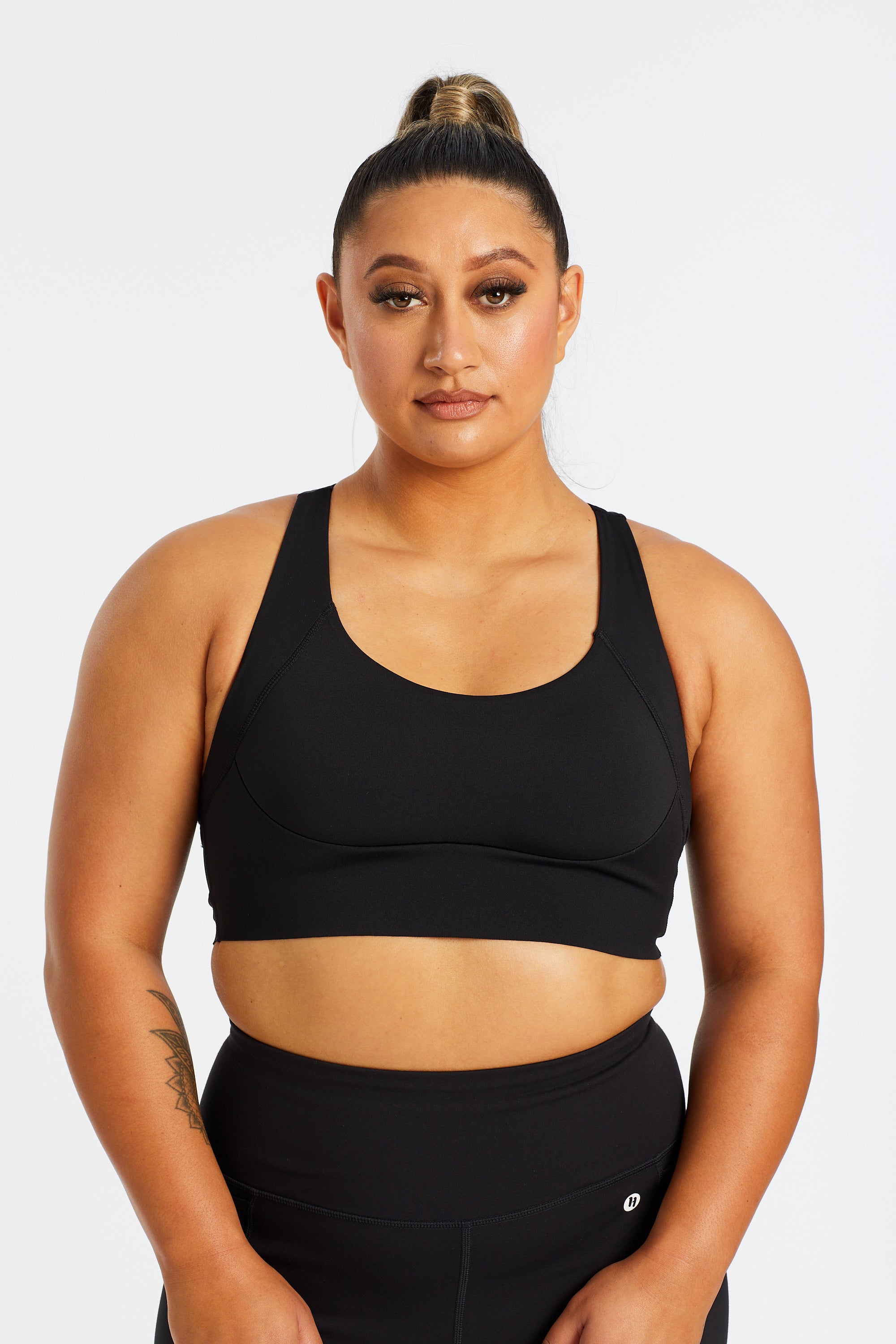 CURVED BUILT-IN BRA ONYX