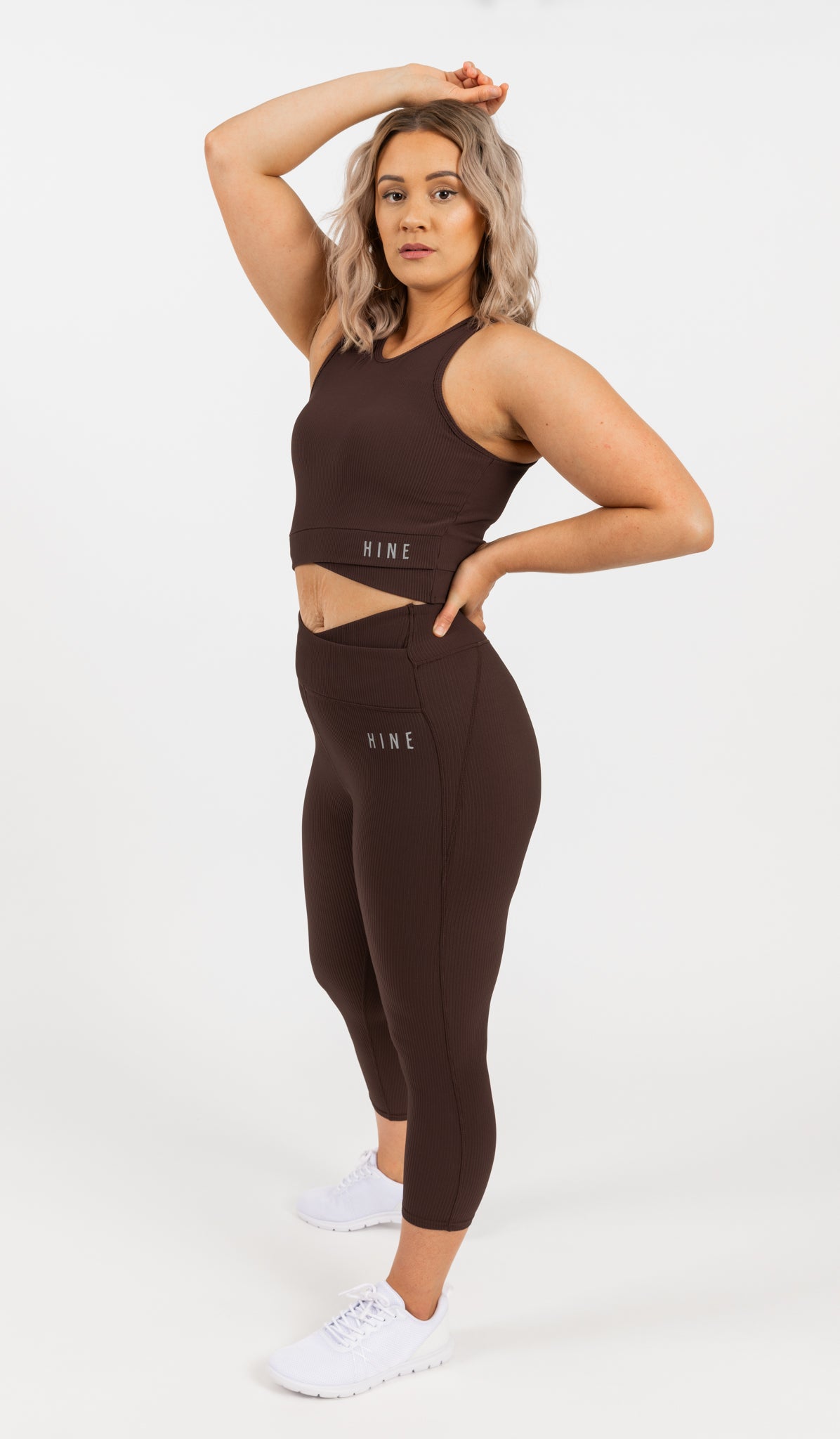 RECOVERY CROP TOP BRA ESPRESSO