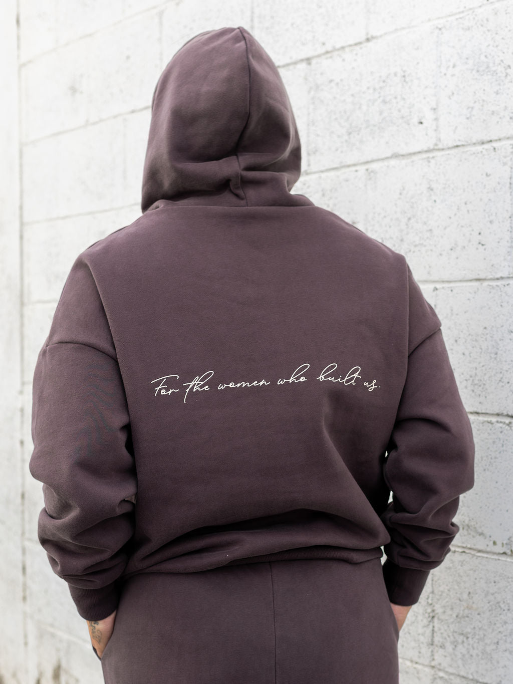 HINE PATCH HOODIE COCOA