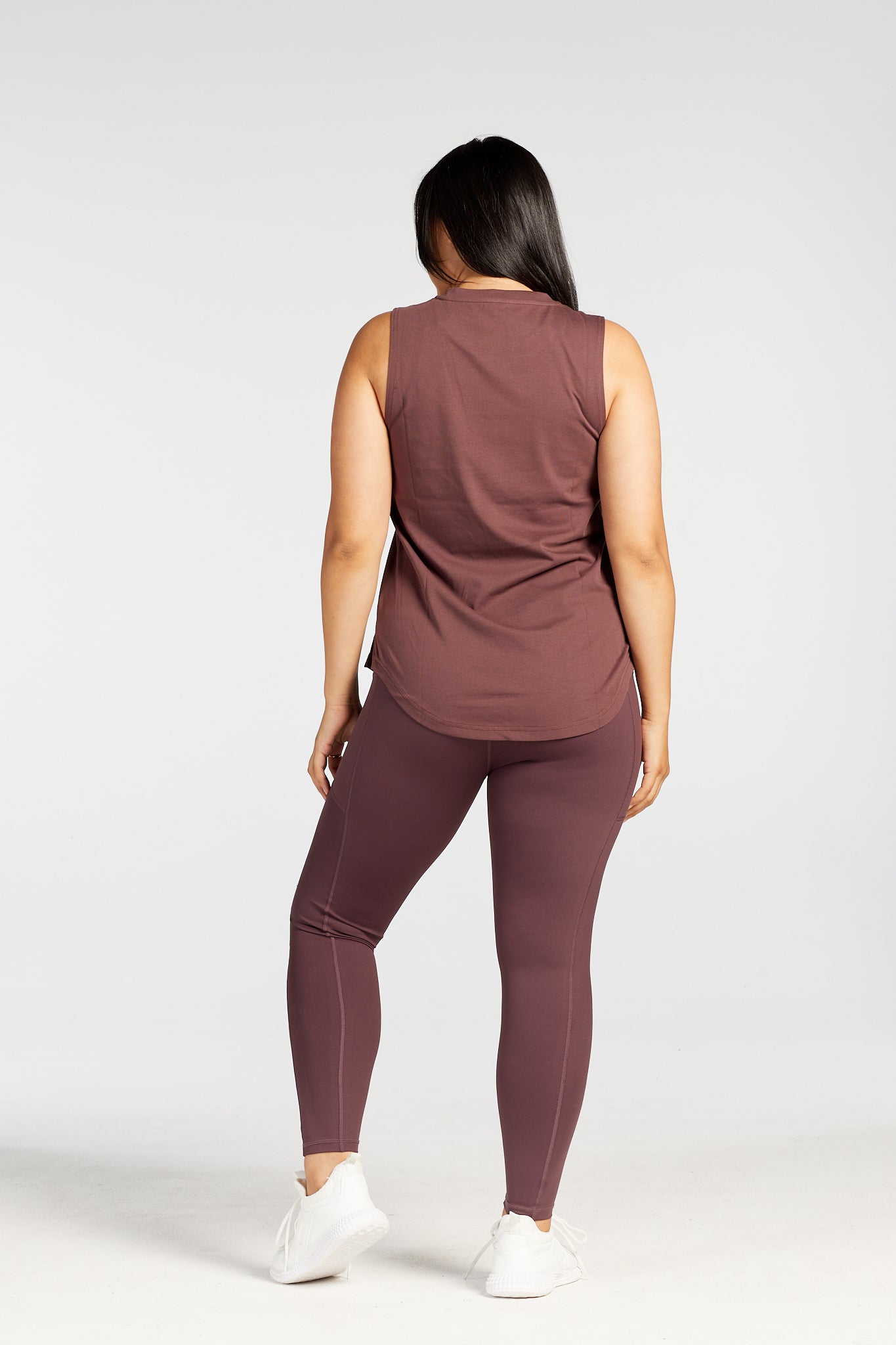 SIGNATURE MUSCLE SINGLET DEEP MAUVE