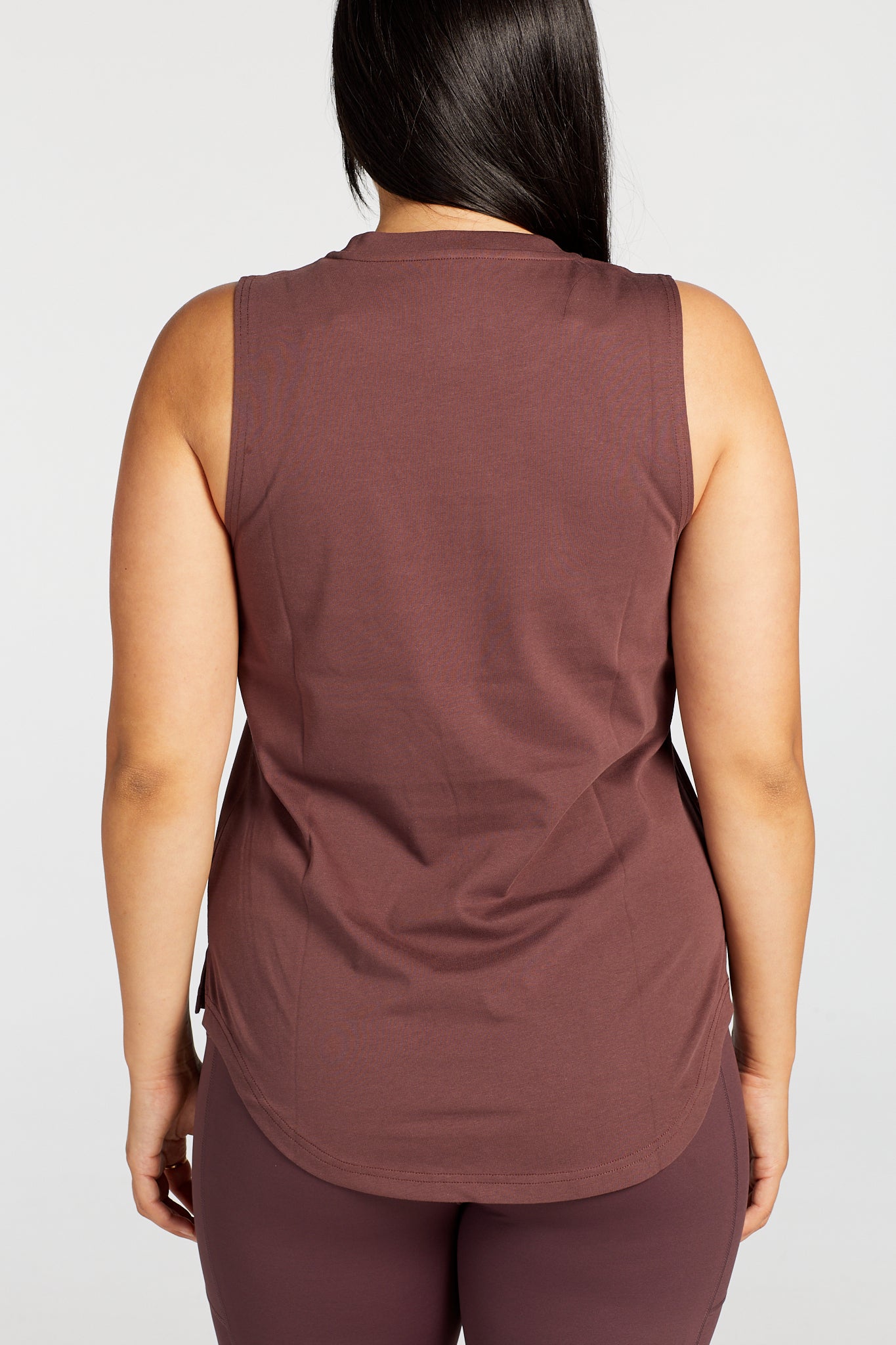 SIGNATURE MUSCLE SINGLET DEEP MAUVE