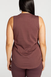 SIGNATURE MUSCLE SINGLET DEEP MAUVE