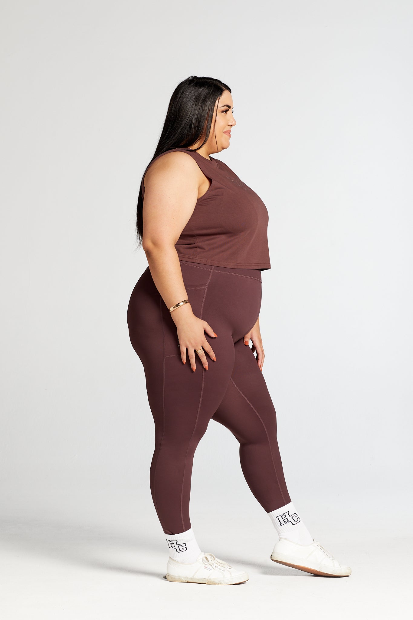 SIGNATURE CROP MUSCLE SINGLET DEEP MAUVE