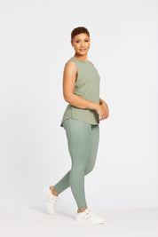 SIGNATURE MUSCLE SINGLET SEA GREEN