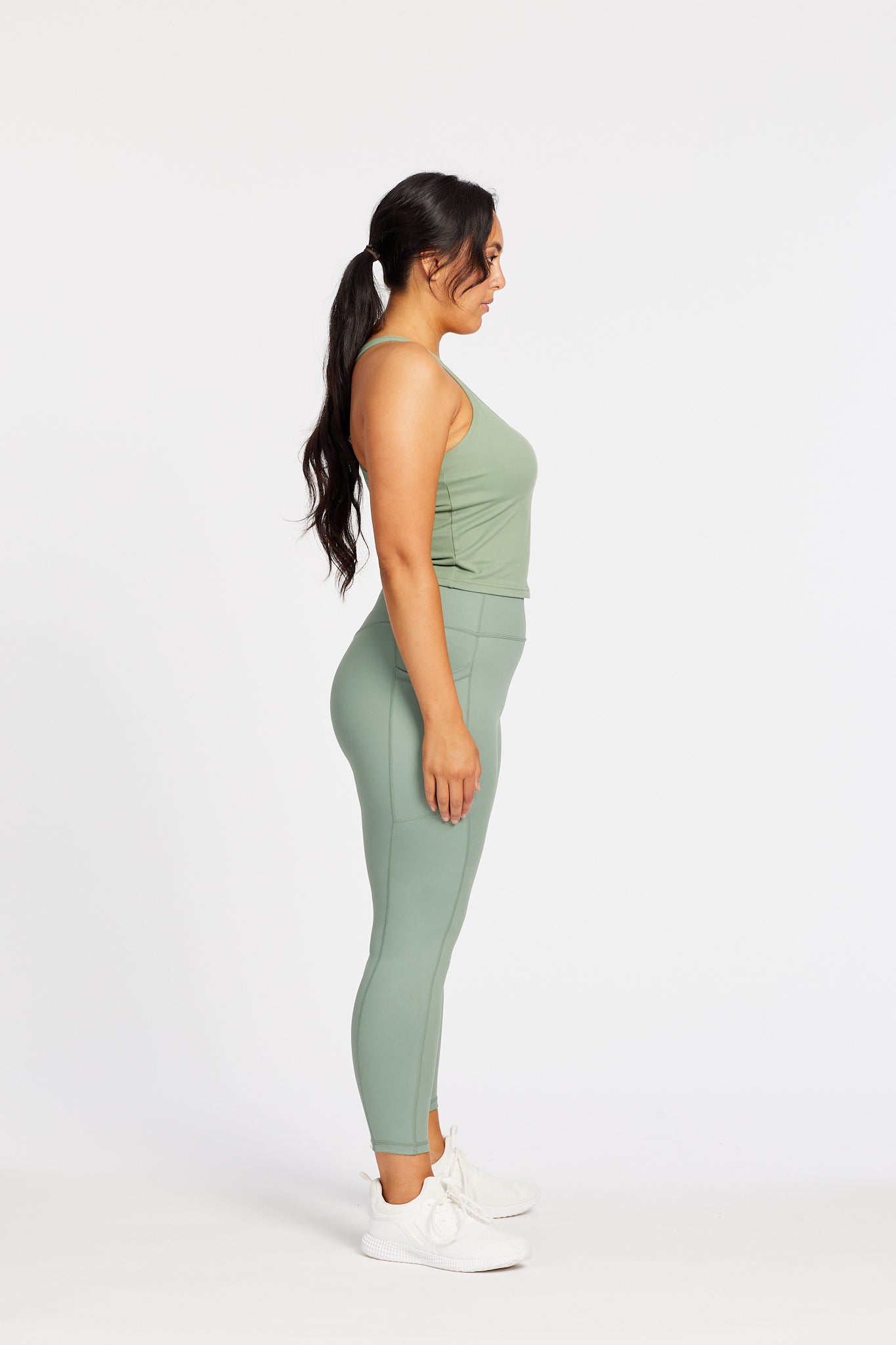 SIGNATURE RACERBACK CROP SEA GREEN