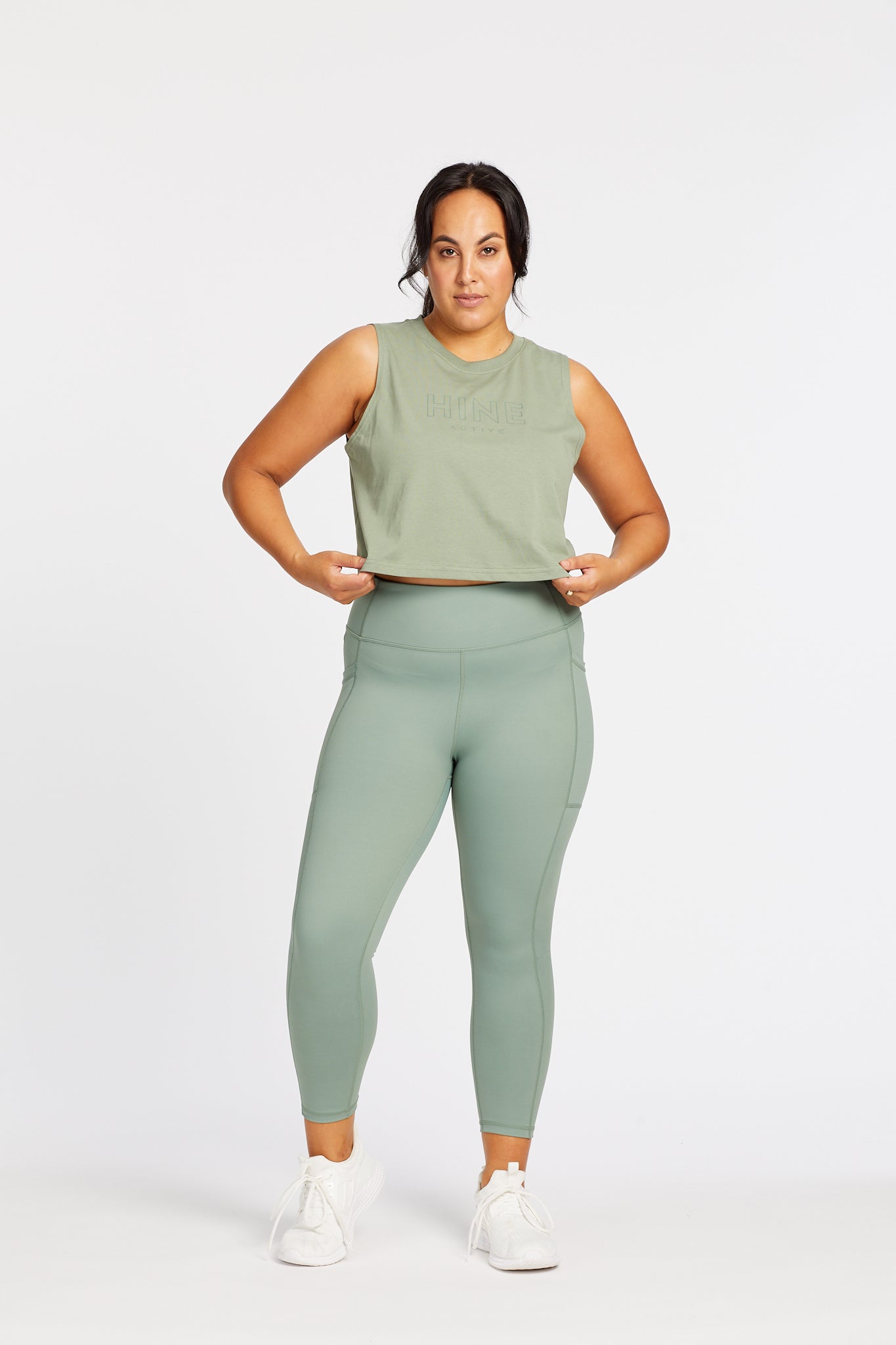 SIGNATURE CROP MUSCLE SINGLET SEA GREEN
