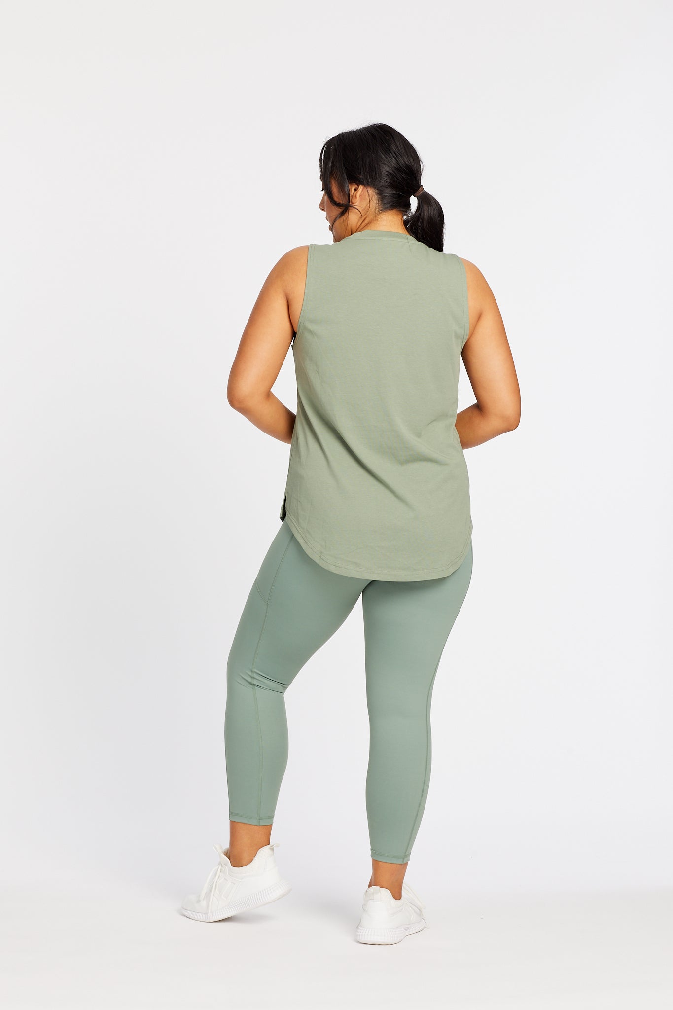 SIGNATURE MUSCLE SINGLET SEA GREEN