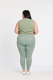 SIGNATURE CROP MUSCLE SINGLET SEA GREEN