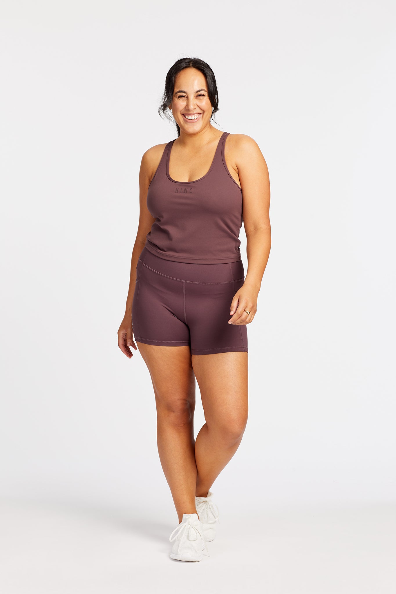 SIGNATURE RACERBACK CROP DEEP MAUVE