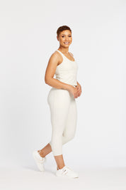 SIGNATURE RACERBACK CROP CREAM