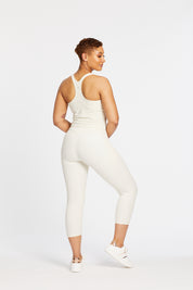 SIGNATURE RACERBACK CROP CREAM