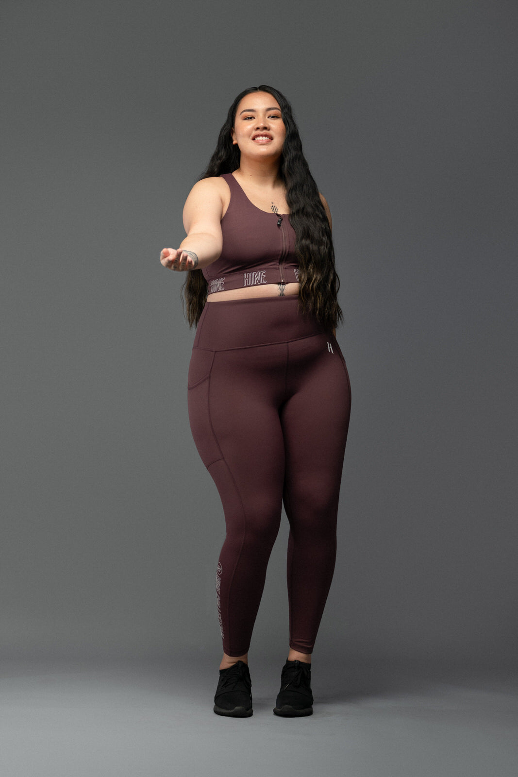 HOLD HER BRA DEEP MAUVE