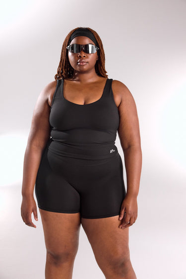 SCULPT TANK BLACK